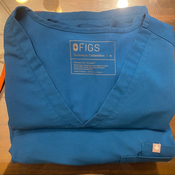 Royal blue figs top - Picture 3 of 3